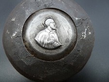   matrice/ sceau / poinçon