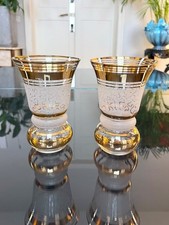 Paire de vases en verre