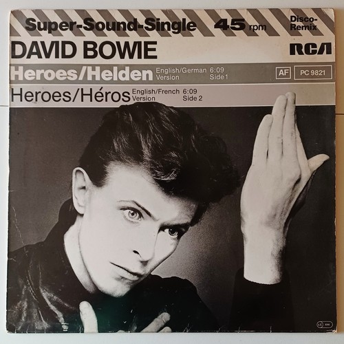David bowie - 🖤,