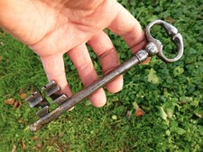 190mm Ancienne Grande Clé en Fer Forgé "Cuisses de Grenouille" 17ème,Clef, Key