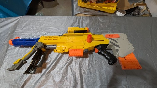 Nerf strike recon 6 - cs-6, dart