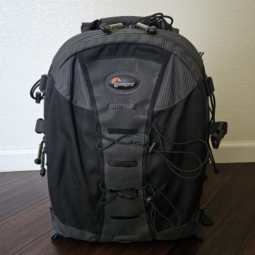 Lowepro large photo - 18",