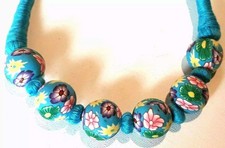 Joli  collier véritable