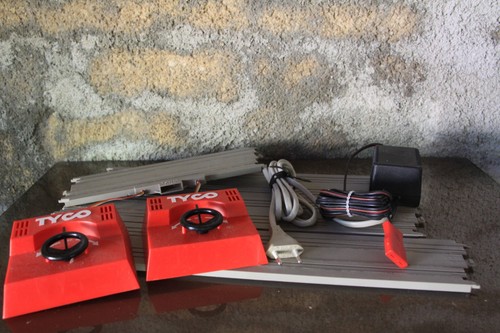 Tyco rail chargeur - 1/64,