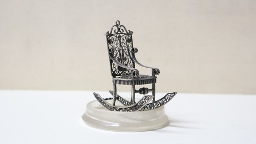 Ancien rocking chair miniature - rocking-chair,
