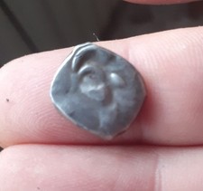 Monnaie gauloise "à la croix"