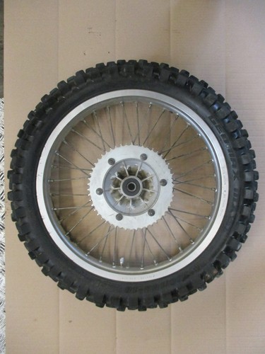 Roue arrière avec - pneu, cross