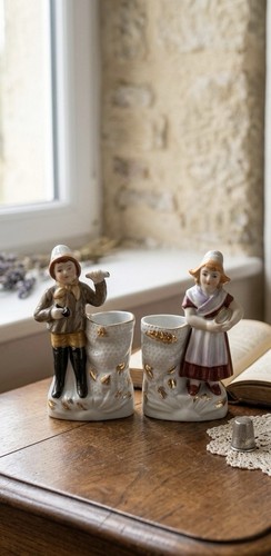 Paire figurines en - paire,