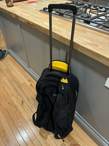 Nike rare rolling duffel - rolling,