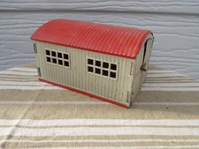 ANCIEN GARAGE TOLE JOUSTRA POUR VOITURE JOUET JEUX 