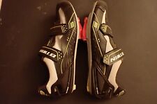 Chaussures de cyclisme noires BTWIN Decathlon pointure 42