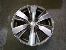 JANTE ALLIAGE -- Peugeot 2008 (CU) 2015 96783981AS