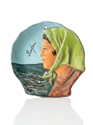 Petit bas relief terre - petit, bas-relief