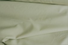 Coupon N°236 tissu vert