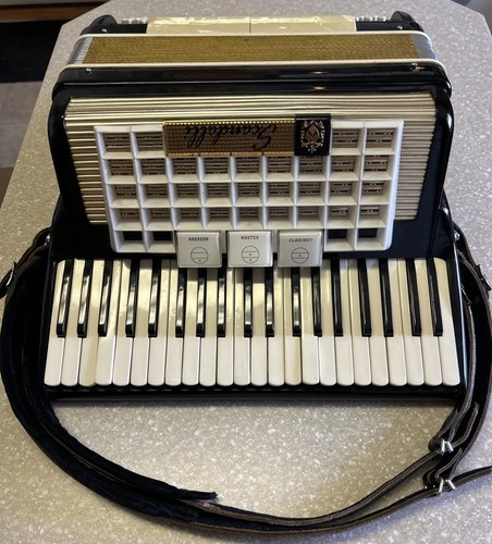 Scandalli key 120 bass - 41,