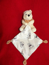 Doudou Peluche DISNEY Winnie Beige Brun Mouchoir