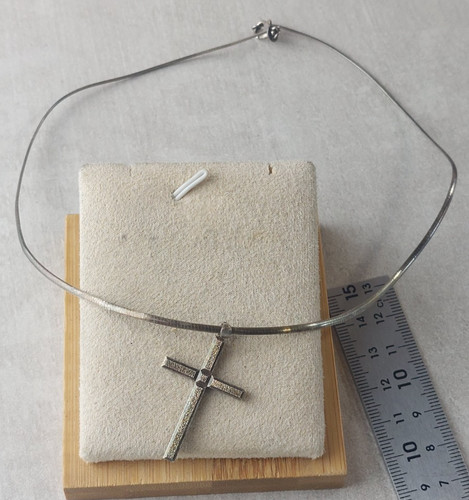 Ancien collier avec pendentif