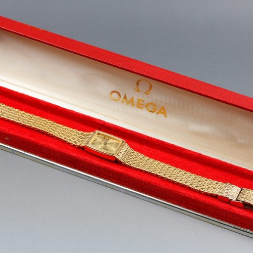 Montre pour femme - , omega