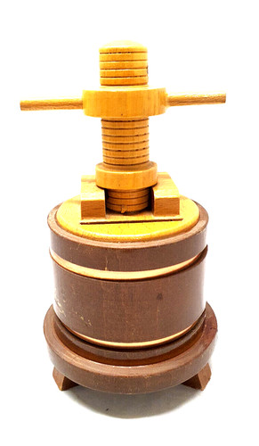Ancienne tirelire bois en - ancienne,