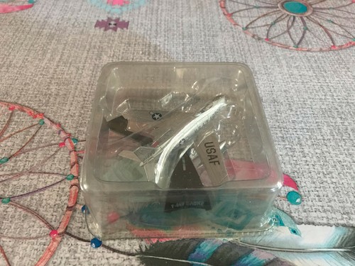 Avion miniature militaire - avion,