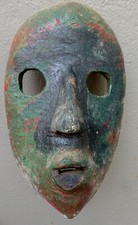 Masque DAN de course ancien belle patine avec reste de couleur postérieur 21X13