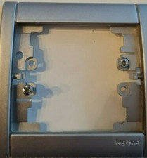 LEGRAND 82120 plaque SAGANE