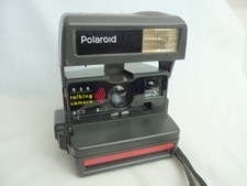 - POLAROID CLOSE UP 636