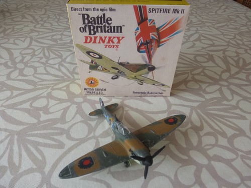 Dinky toys avion 719 - toys,