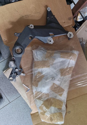 Platines repose pied pilote