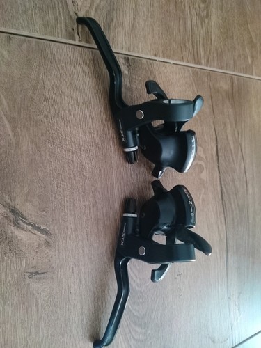 Combo manettes shifters freins - manettes,