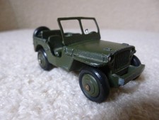 DINKY TOYS FRANCE - JEEP  No 