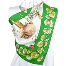 Foulard vintage HERMES Carre 90 en soie "La Vie au Grand Air" par...