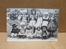 COUTUMES MOEURS ET COSTUMES