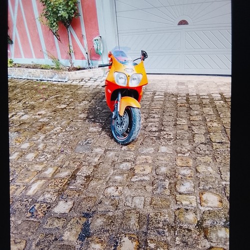 Vendre toutes pièces - À,