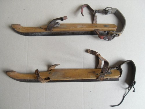 Ancienne paire patins - ancienne, à