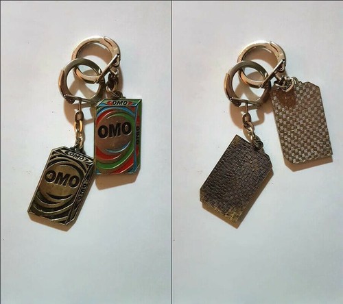 Porte clés omo - omo, 2