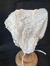 Ancienne Coiffe brodée