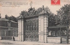 28 CHARTRES GRILLE EN FER