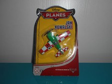 17.02.05.2 NEUF Avion Jan Kowalski PLANES plastique Cars Disney Pixar