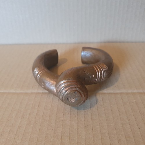 Ancien bracelet ethnique dit