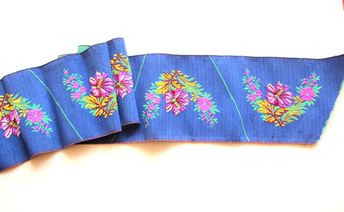 Bande toile brodée de - toile,