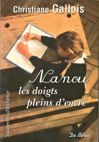 Nanou les doigts pleins