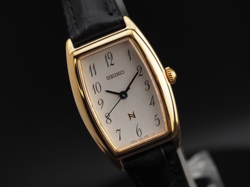 Montre femme vintage 1996 - montre,