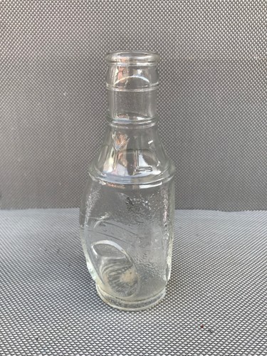 Ancienne petite bouteille - , en