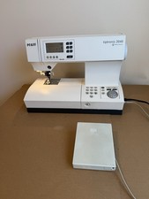 PFAFF tiptronic 2040 sewing