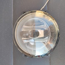 antibrouillard avant renault/dacia  marque valeo reference origine 8200074008