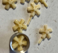 Lot 4 intérieurs de jantes plastique Porsche, maquette 1/43e