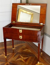 Coiffeuse d'homme en acajou - époque Directoire / Empire
