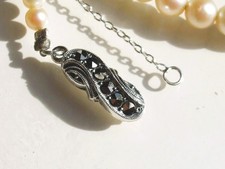 BEAU PETIT COLLIER EN PERLE DE CULTURE ANCIEN 1950 FERMOIR ARGENT / Lg 37,5cm !