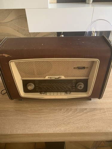 Poste radio ancienne - radio,